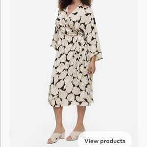 H&M Shell Wrap Dress Size Large